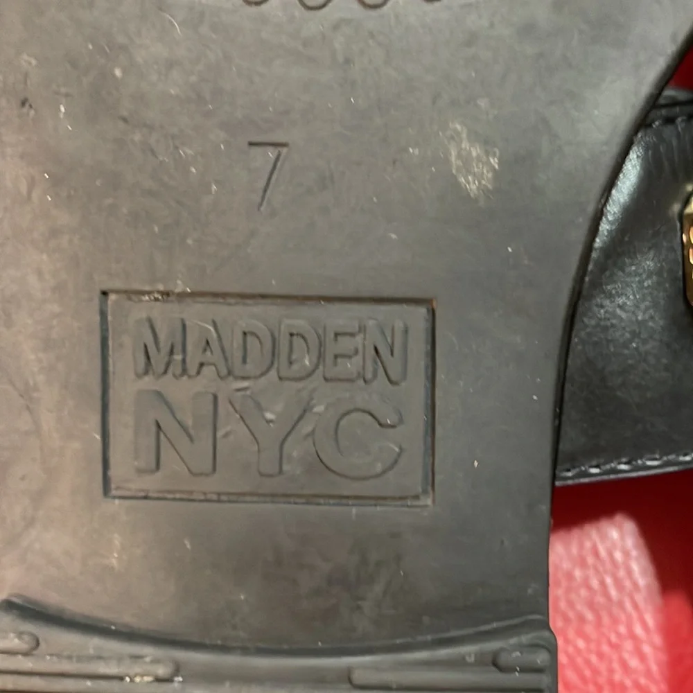 Steve Madden Chunky Rhinestone and studded Sandals size 7 - Picture 10 of 11